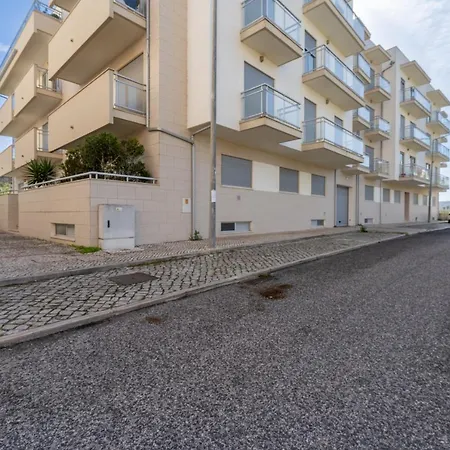 Апартаменты T3 Beira Mar *